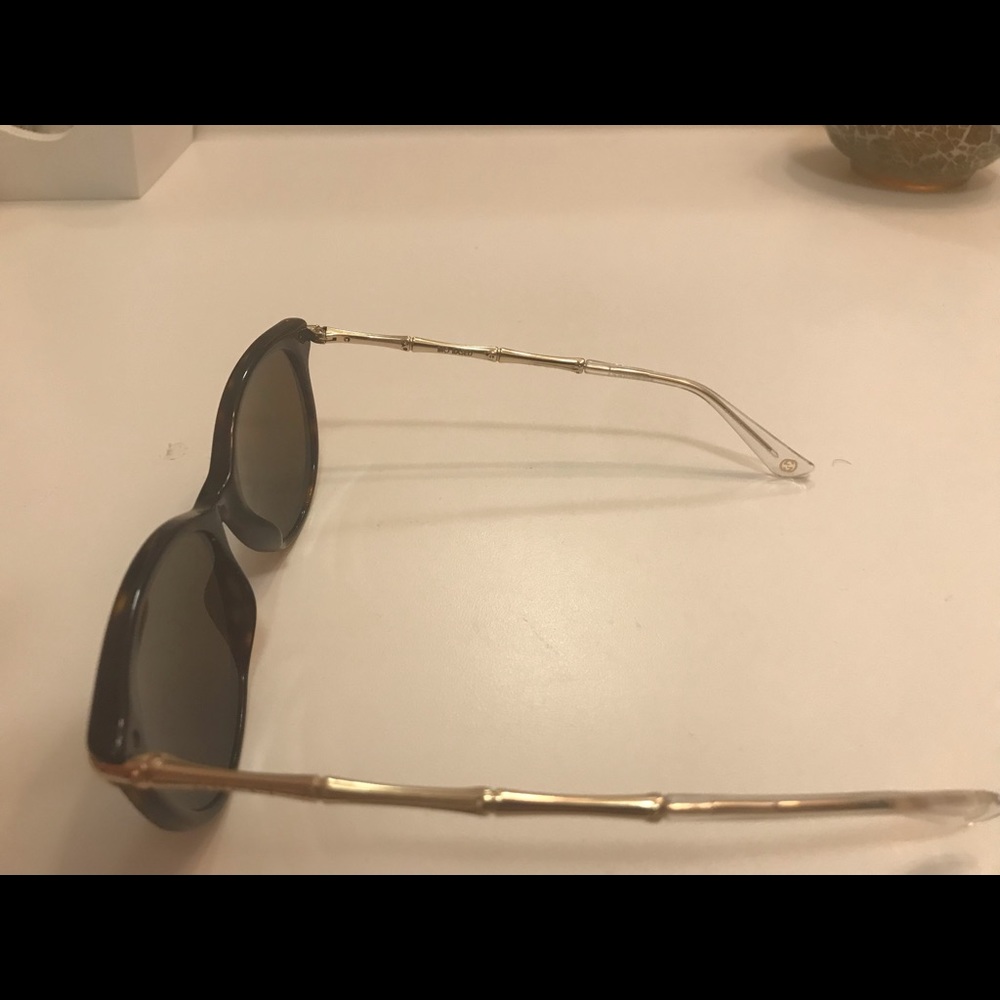Brand new Gucci sunglasses - Picture 6 of 8